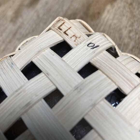 VTG Woven Basket Artisan Handmade Cottagecore Farmhouse Decor Square Signed - Picture 6 of 9